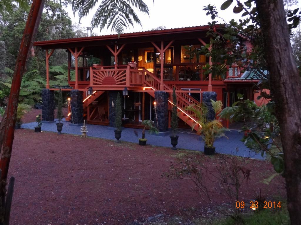 Alii Kane Cottages With Loft Volcano Exterior photo
